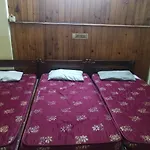 Hotel Shanti Nivas